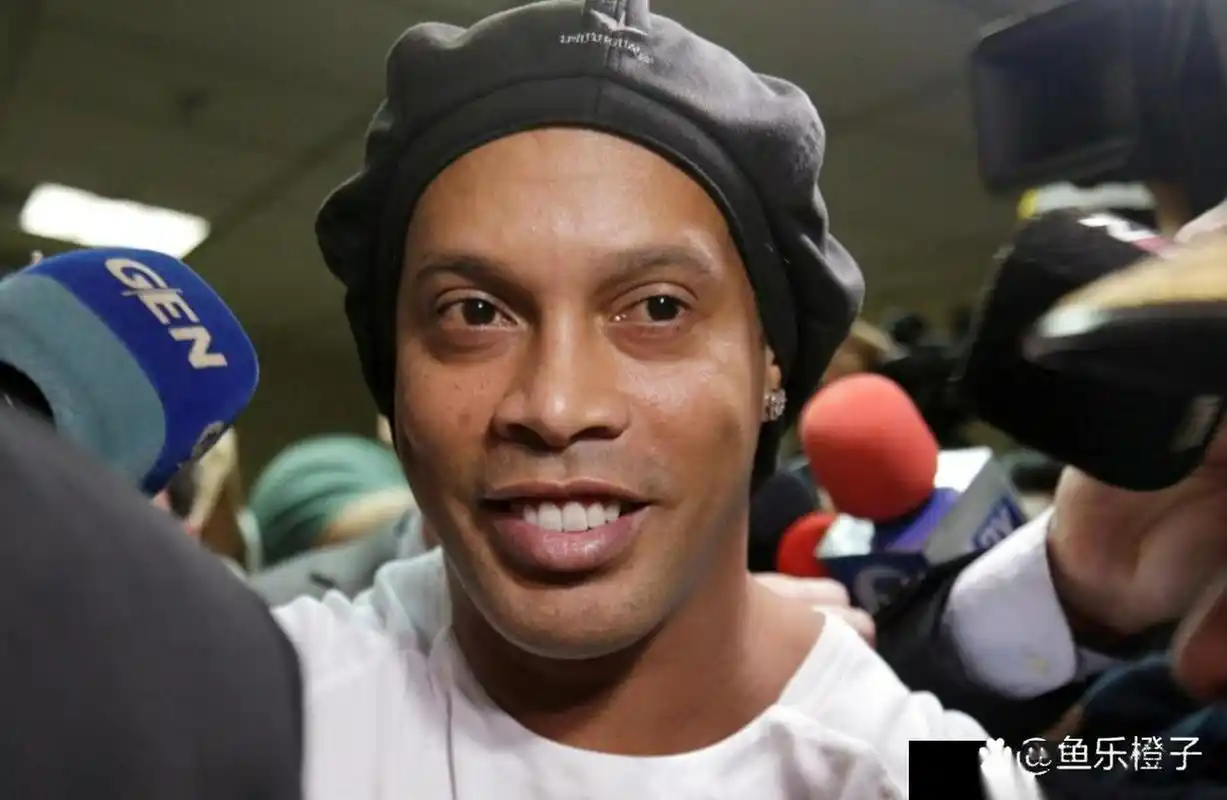 星崭露头角 星崭露头角